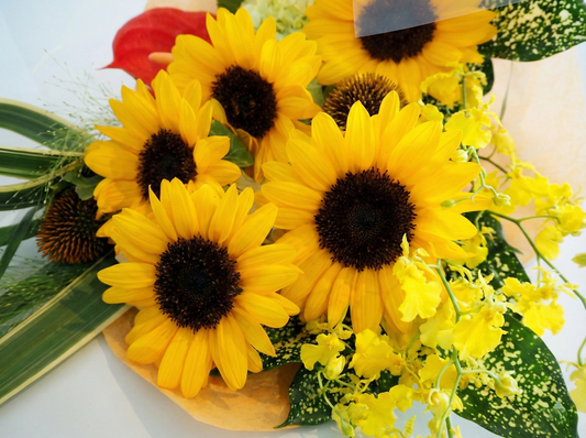 向日葵の黄色系花束