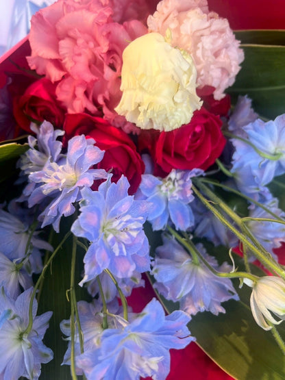 お任せ花束4,000円　オープン記念送料無料（大阪府内のみ）