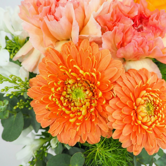 オレンジの鮮やかアレンジ