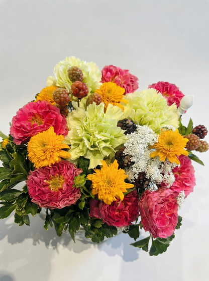 カラフルなおまかせアレンジ 　オープン記念送料無料（大阪府内のみ）
