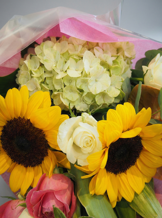 向日葵のかわいい花束